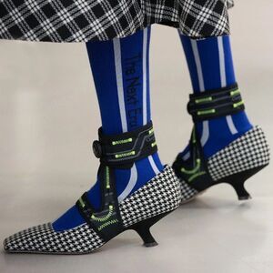NEW DIOR X ROGER VIVIER 62-66 Black and White Houndstooth Strap Heel IT38